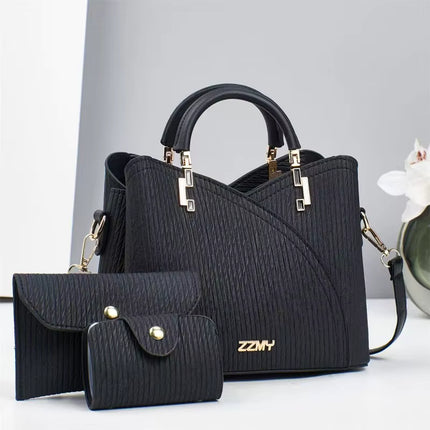 Cartera Femenina con Asa Rígida y Cadena Decorativa
