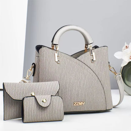 Cartera Femenina con Asa Rígida y Cadena Decorativa